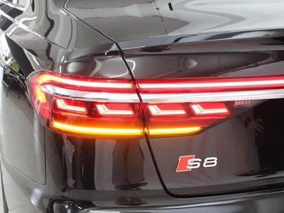 صورة مصغرة 51 لـ 2020 AUDI S8
