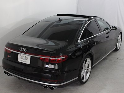 2020 AUDI S8 photo 9