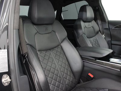صورة مصغرة 34 لـ 2020 AUDI S8