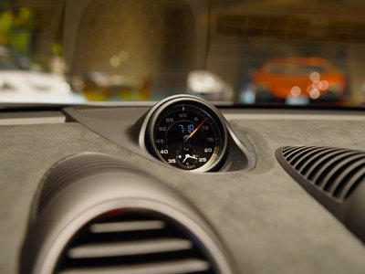 2025 Porsche 718 SPYDER 缩略图 14