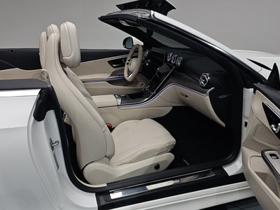 2025 Mercedes-BENZ CLE — миниатюра 16