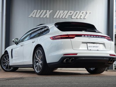 PORSCHE PANAMERA SPORT TURISMO - 2