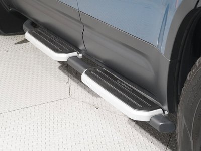 LAND ROVER DEFENDER - 6