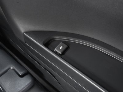 صورة مصغرة 32 لـ 2026 Toyota ALPHARD