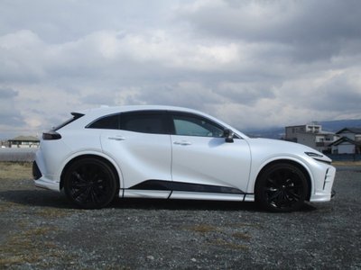 TOYOTA CROWN SPORT - 9