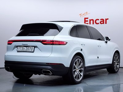 PORSCHE CAYENNE - 3