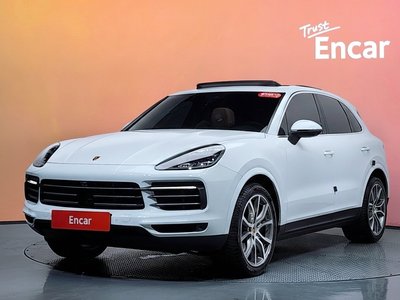 PORSCHE CAYENNE - 1