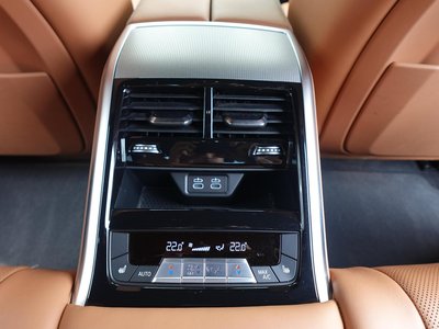 2021 BMW 8 SERIES GRAN COUPE 缩略图 26