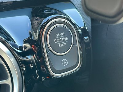 MERCEDES-BENZ A-CLASS - 8