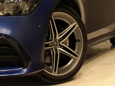 MERCEDES-BENZ GT AMG - 4