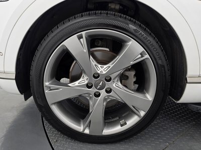 صورة 6 لـ 2021 Genesis GV80