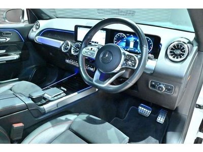 MERCEDES-BENZ GLB - 3