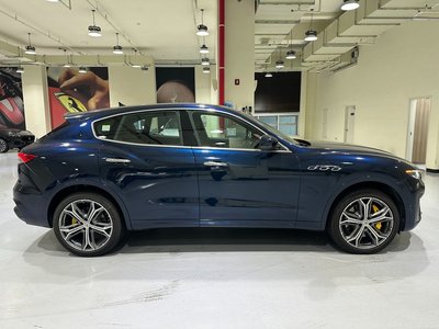 2023 Maserati LEVANTE — фото 2