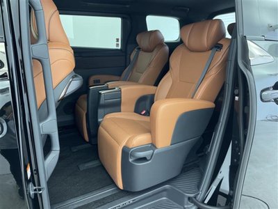 صورة مصغرة 25 لـ 2025 Toyota VELLFIRE
