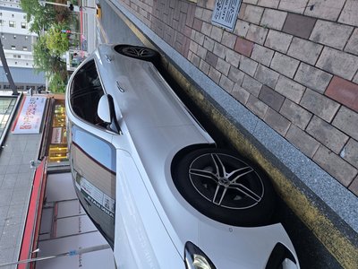 2025 Mercedes-BENZ E-CLASS 照片 1