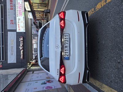 2025 Mercedes-BENZ E-CLASS 照片 4