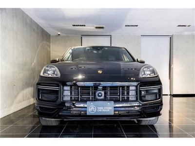 PORSCHE CAYENNE COUPE - 2