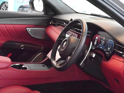 2025 Maserati GRECALE — миниатюра 46