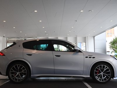 2025 Maserati GRECALE — миниатюра 32