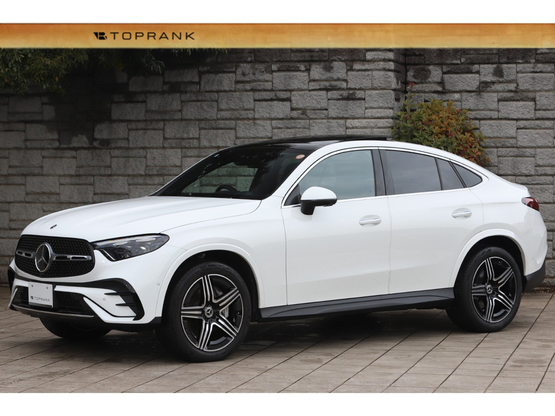 MERCEDES-BENZ GLC COUPE - View 1