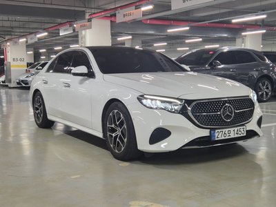 MERCEDES-BENZ E-CLASS - 2