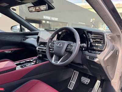 2024 Lexus RX — миниатюра 46