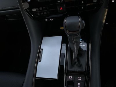 2025 Toyota ALPHARD — миниатюра 12