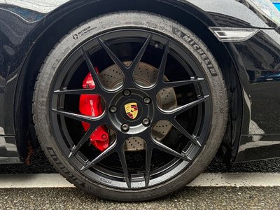 PORSCHE 911 CABRIOLET GTS - 8