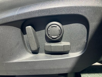 2023 LAND Rover DEFENDER 缩略图 14
