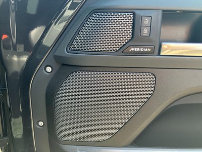 2023 LAND Rover DEFENDER 缩略图 11