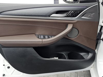 صورة مصغرة 14 لـ 2023 BMW IX3