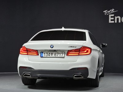 BMW 5 SERIES - 3