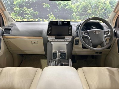 TOYOTA LAND CRUISER PRADO - 2