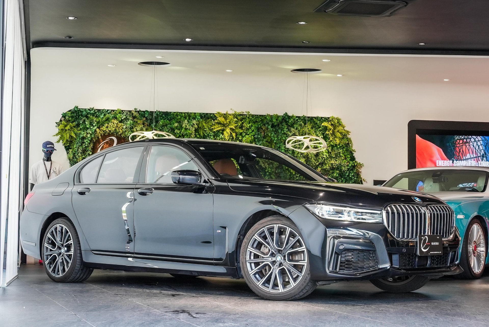 BMW 7 SERIES - View 1