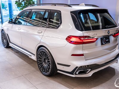 BMW X7 - 7