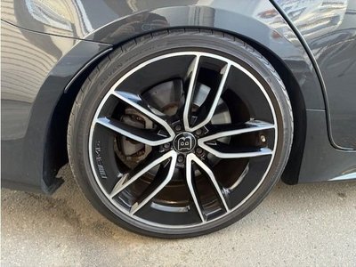 MERCEDES-BENZ CLS-CLASS AMG - 10