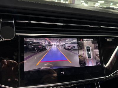 2021 AUDI SQ8 thumbnail 13