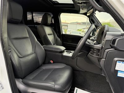 TOYOTA LAND CRUISER 250 - 8