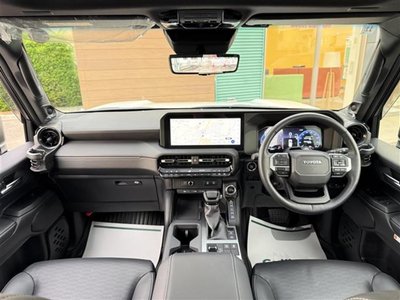 TOYOTA LAND CRUISER 250 - 6