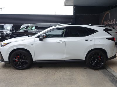 صورة 6 لـ 2023 Lexus NX
