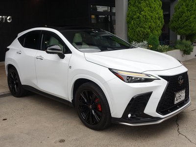 صورة 5 لـ 2023 Lexus NX