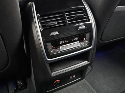 2025 BMW X5 thumbnail 24
