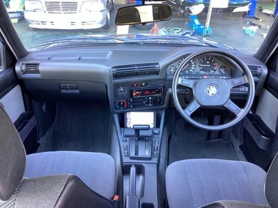 صورة مصغرة 46 لـ 1989 BMW 3 SERIES