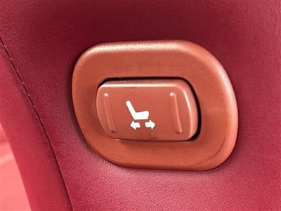 2012 NISSAN SKYLINE COUPE 缩略图 14