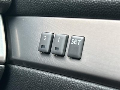 2012 NISSAN SKYLINE COUPE 缩略图 39