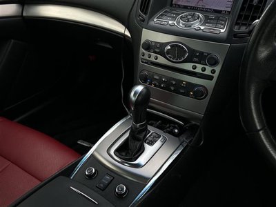 2012 NISSAN SKYLINE COUPE 照片 9