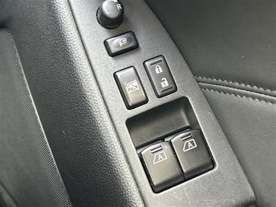 2012 NISSAN SKYLINE COUPE 缩略图 17