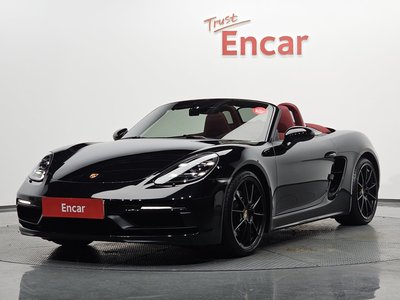 PORSCHE 718 BOXSTER