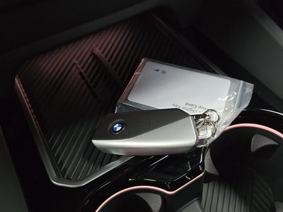 2025 BMW 5 SERIES — миниатюра 23