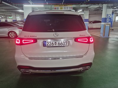 MERCEDES-BENZ GLS - 4